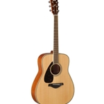 Yamaha FG820L Left-handed folk guitar; solid Sitka spruce top, mahogany back and sides, die-cast chrome tuners; Natural