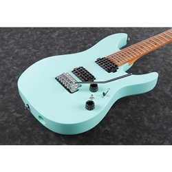 Ibanez AZ242SFM
AZ Premium Electric Guitar w/Bag - Sea Foam Green Matte